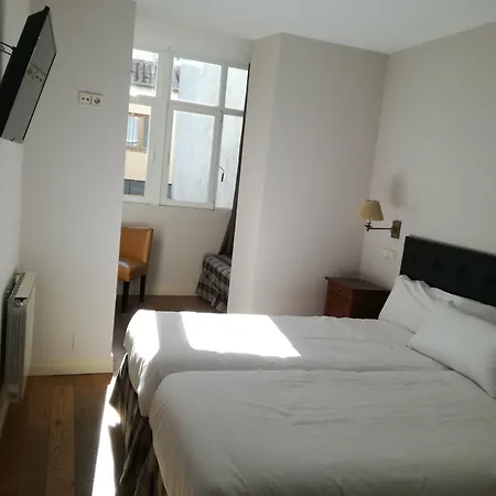 Cuentame La Puebla 3* Burgo